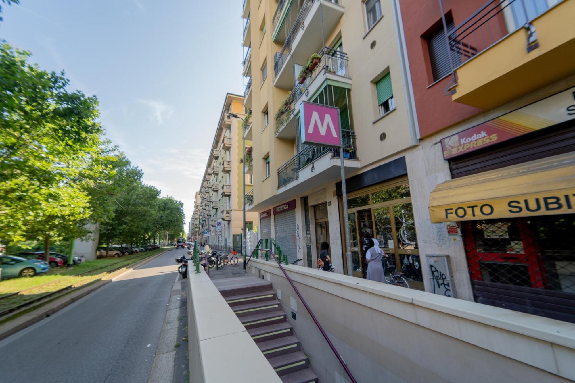 Apartment Milan Near Metro-M5 Eksteriør billede