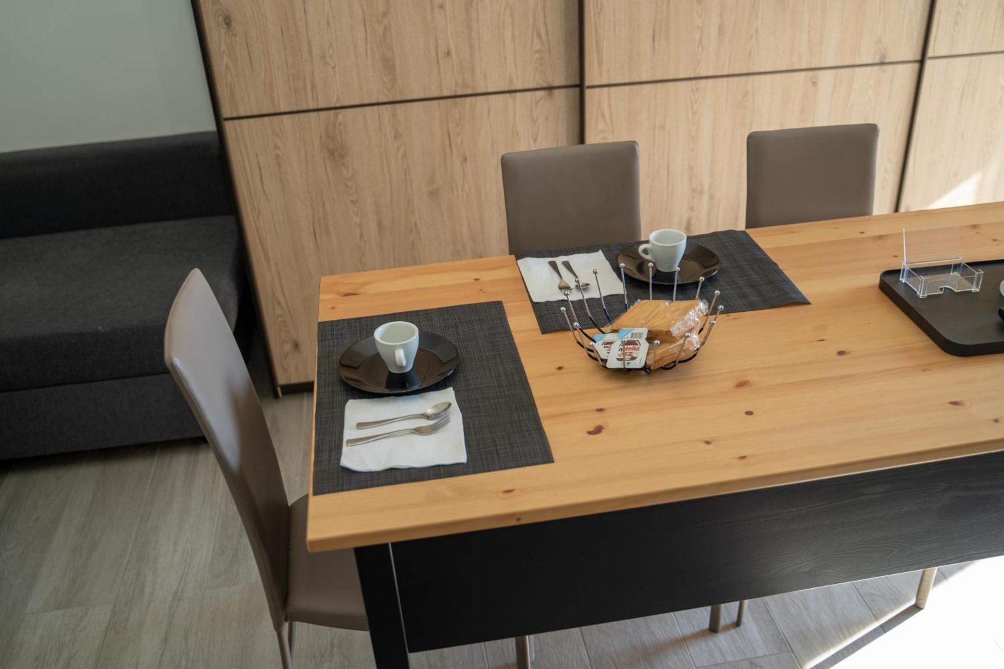 Apartment Milan Near Metro-M5 Eksteriør billede