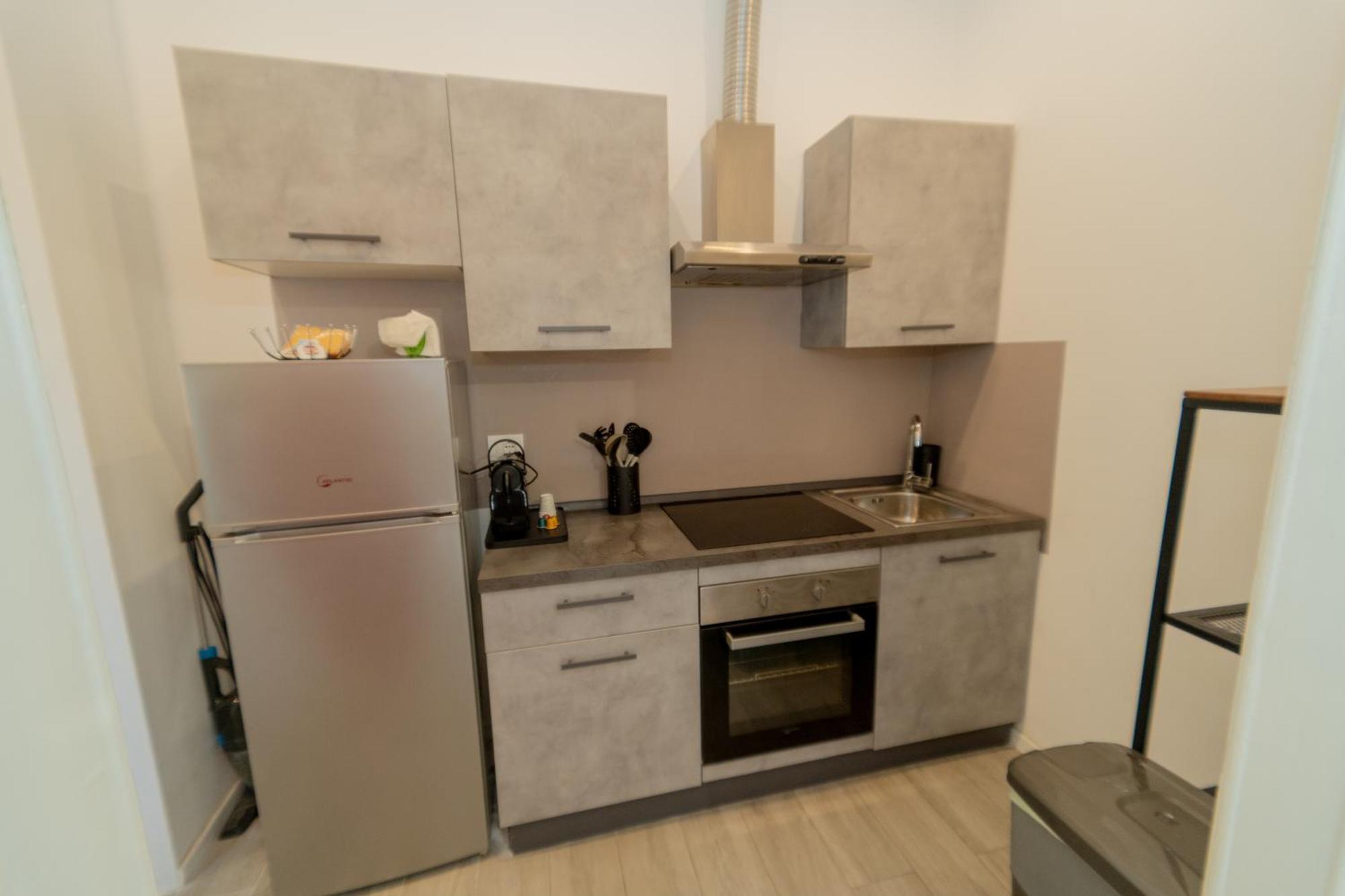 Apartment Milan Near Metro-M5 Eksteriør billede
