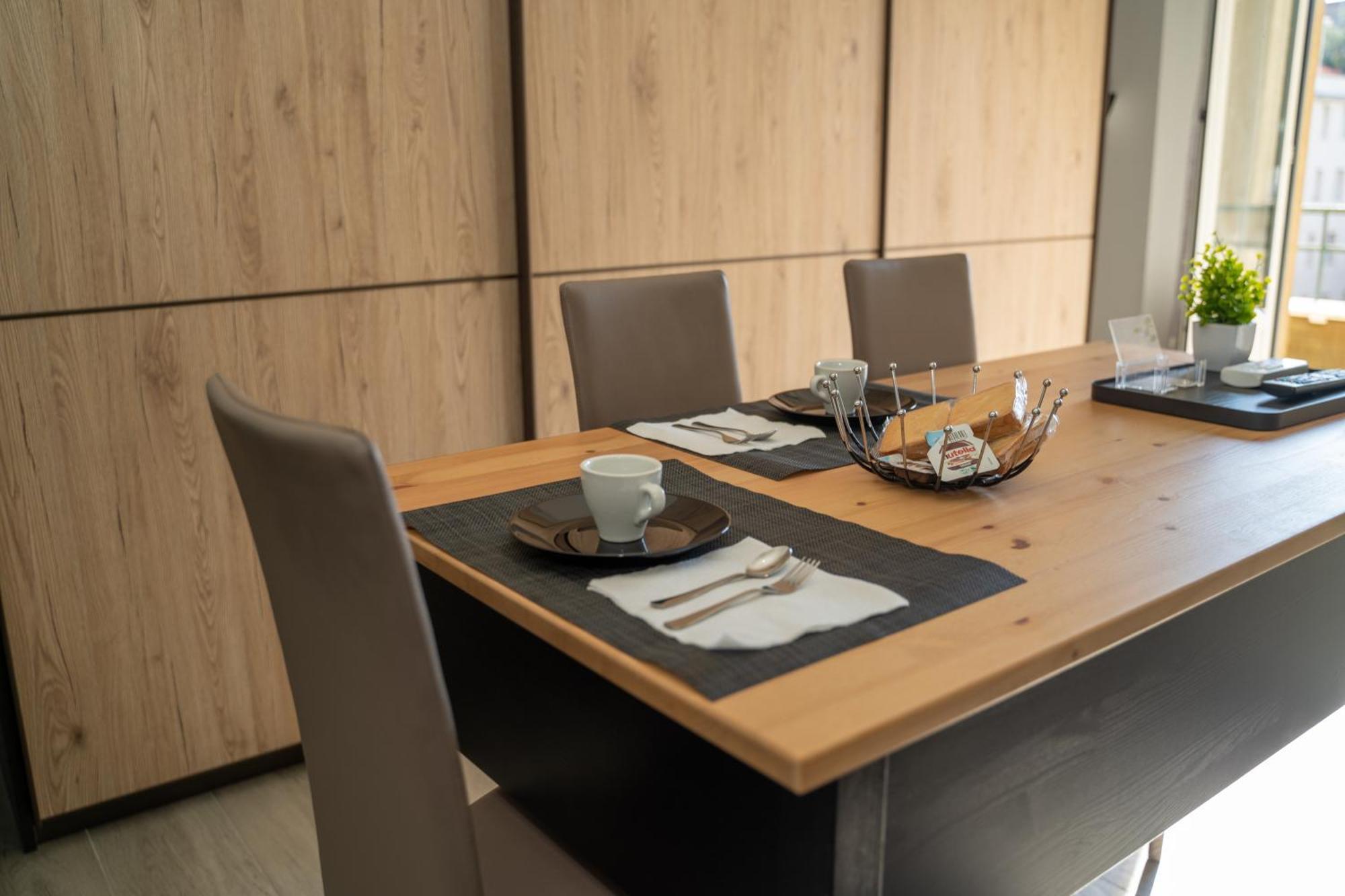 Apartment Milan Near Metro-M5 Eksteriør billede